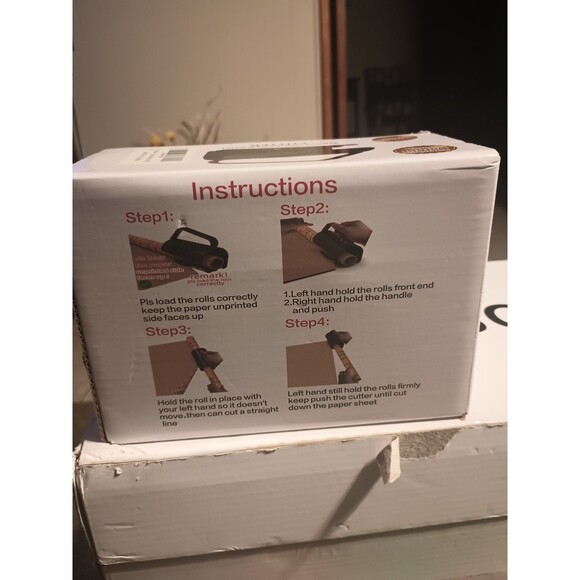 Wrapping Paper Roll Cutter (Single Pack) - Picture 2 of 3